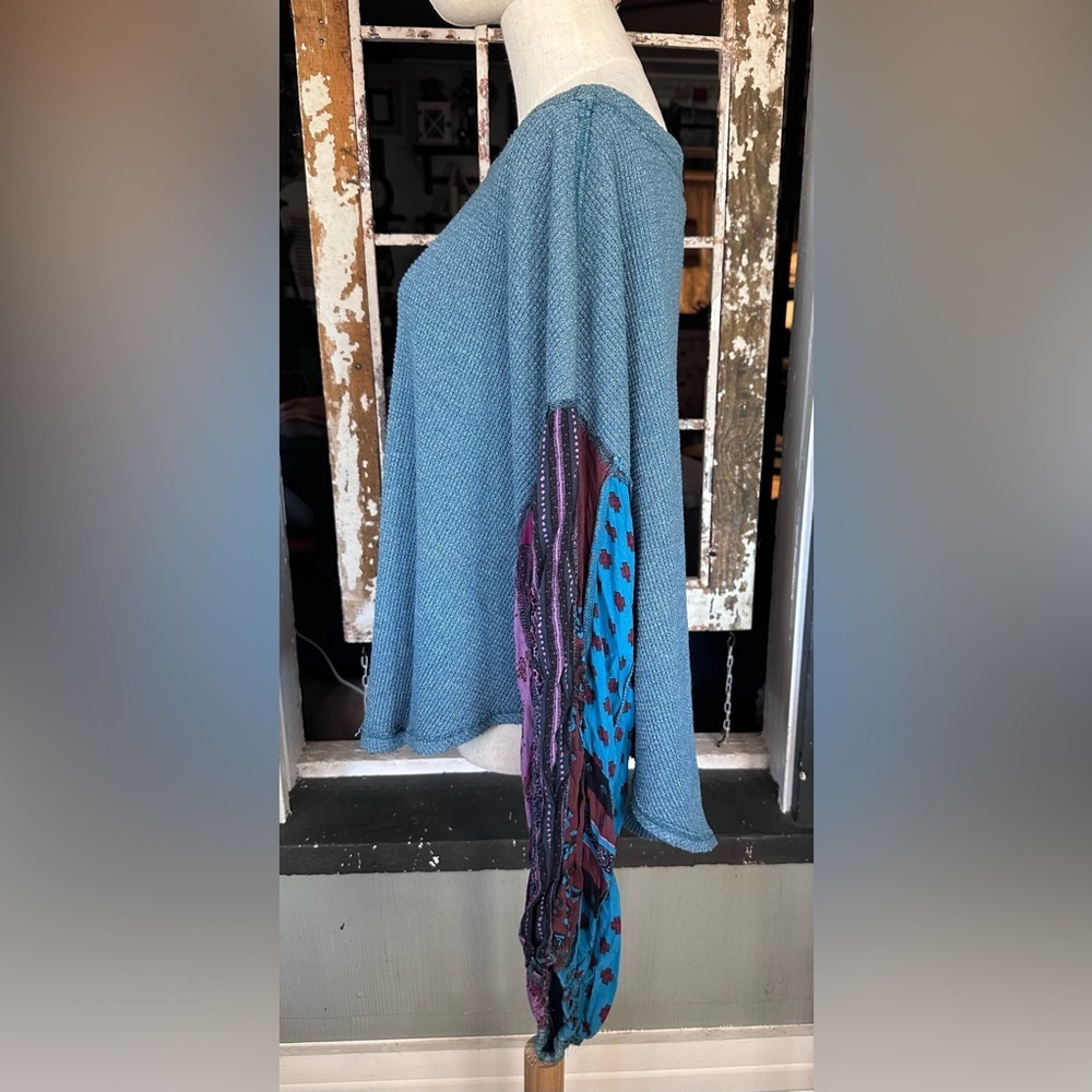 Free People Blossom Oversized Thermal Teal Waffle Knit Boho Dolman Top M - Picture 5 of 8